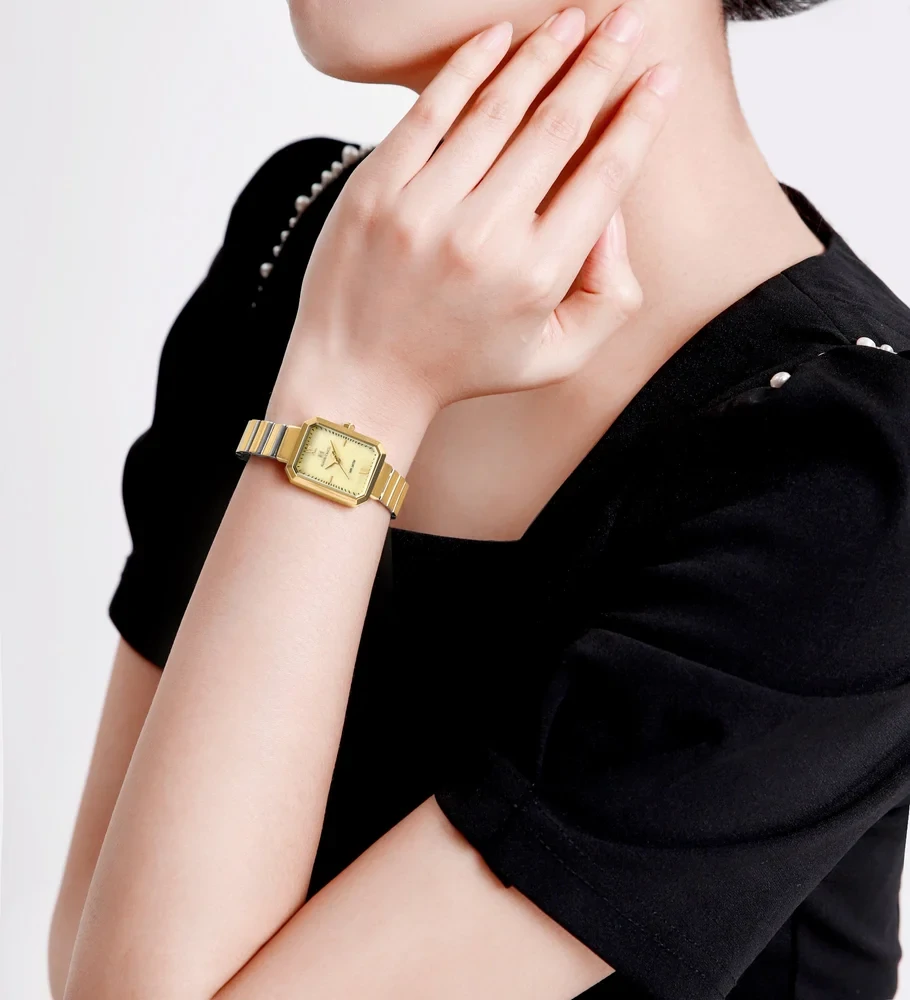 Montre pour Femme Naviforce NF5050 Doré fond Doré – Image 5